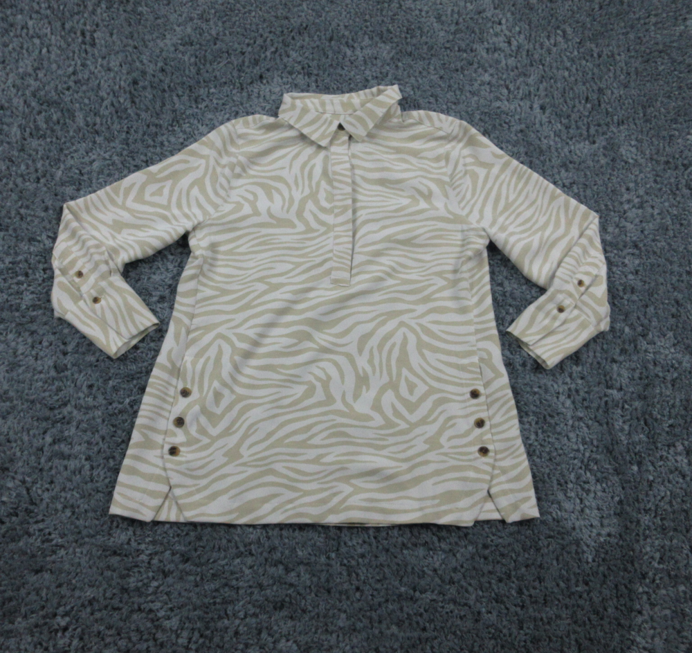 Chicos Shirt Womens 1P US 8P-10P Tan Beige Long Sleeve 1/2 Button Pullover
